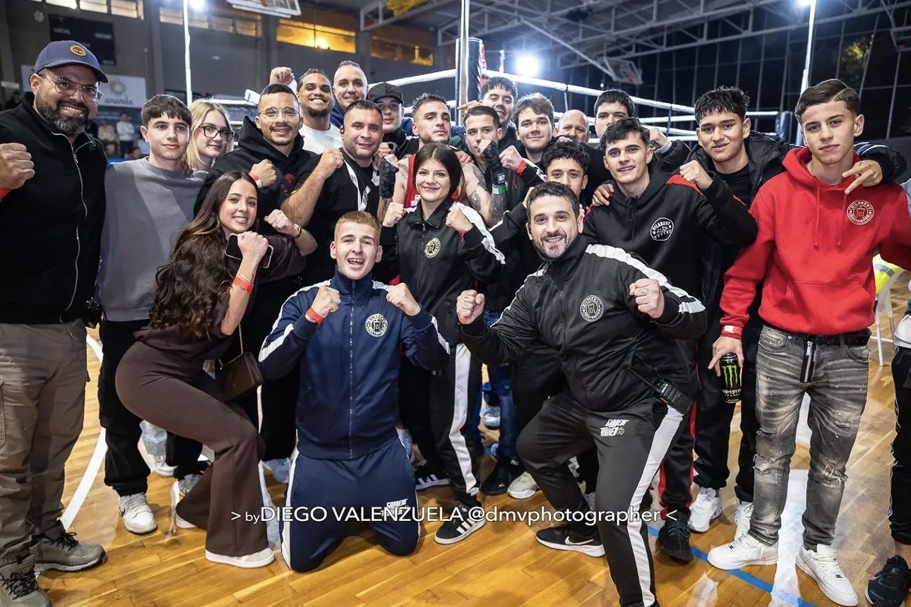 Equipo Gilabert Trainer en velada de boxeo